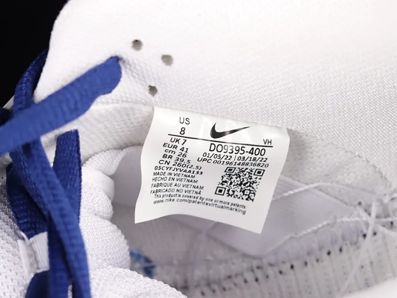 All categories Nk SB Dunk Series Nk SB Dunk Low low-top sneakers Nk SB Dunk Low white and blue Los Angeles Dodgers SB smashed backboard fashion casual sneakers DO9395-400